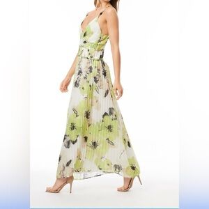Floral Pleated Maxi Dress